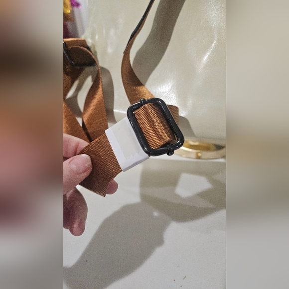 CLUCHI Greene Leather BackpackPurse For Commuting | Oil Wax In Cream/brown. NWOT - Picture 12 of 14